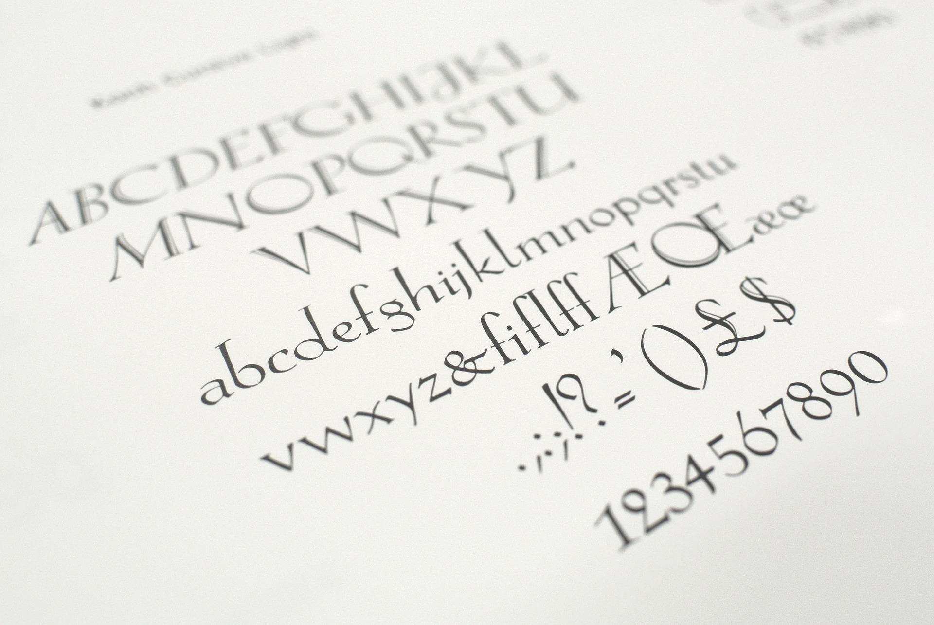 type specimen serif font